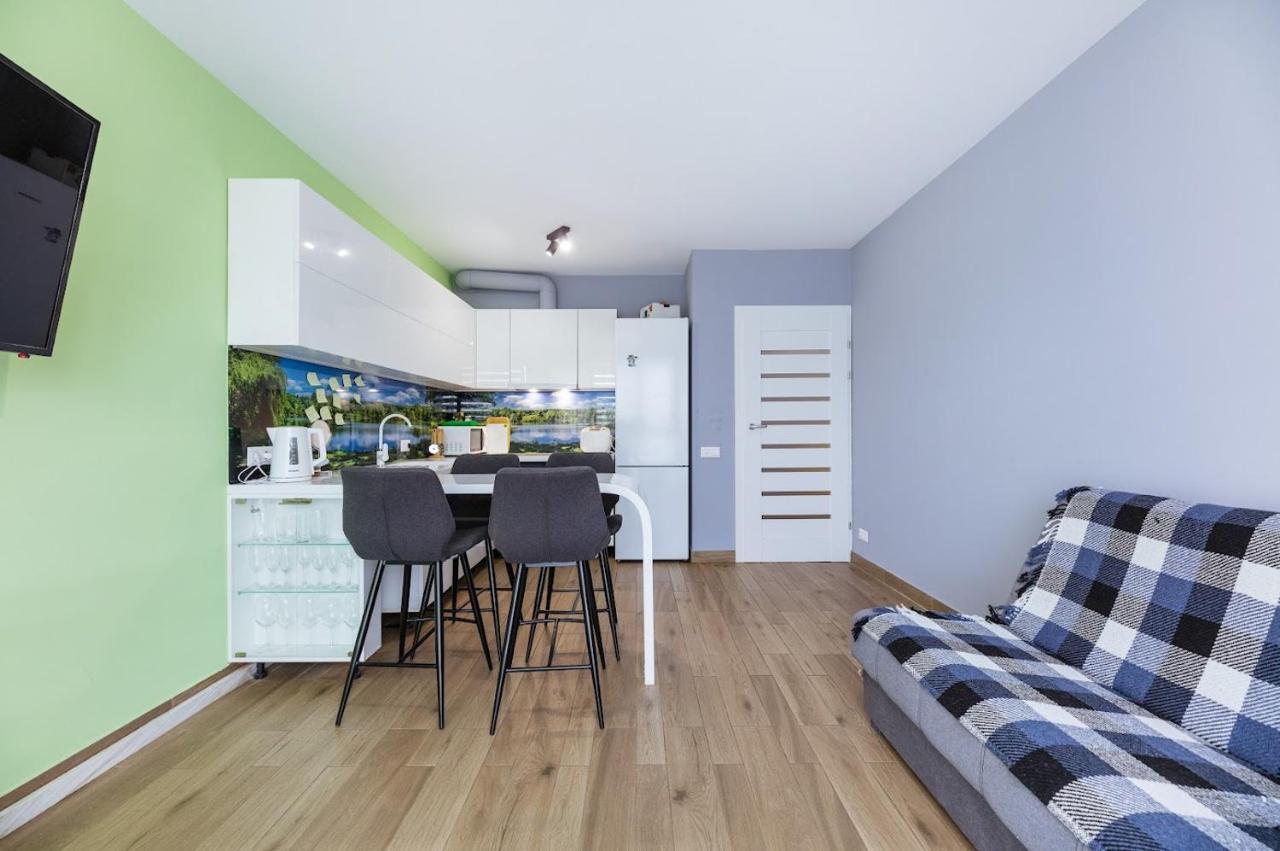 Квартира У Будинку З Власним Бомбосховищем Біля Жд Вокзалу 50 М2 Apartment Kyiv Exterior photo